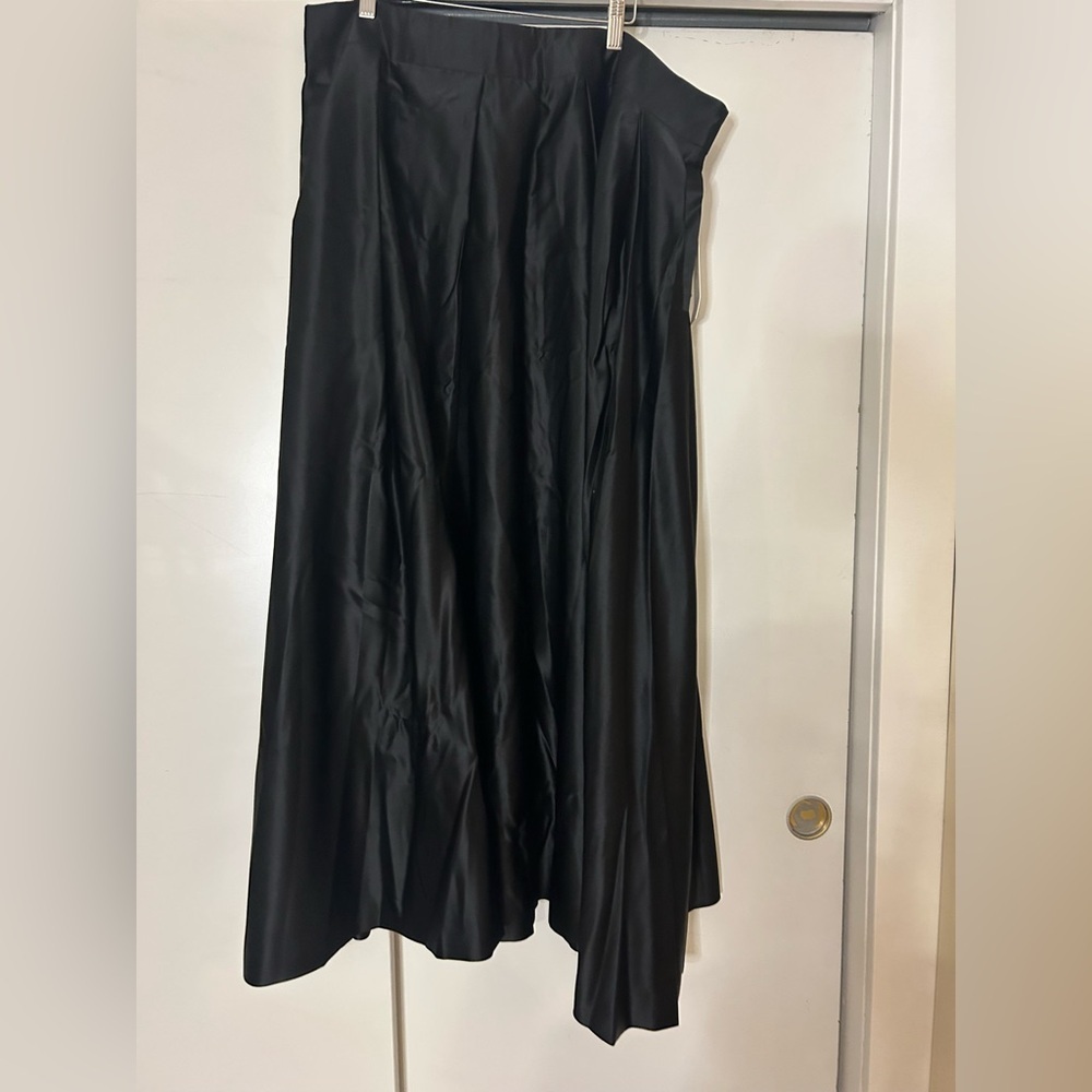 Elegant Black Maxi Skirt
